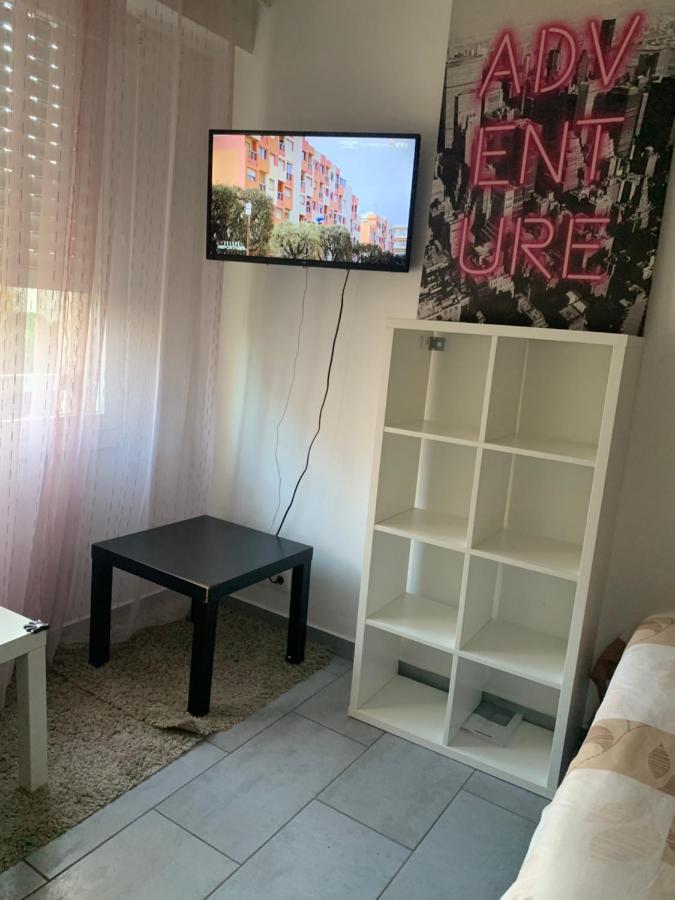 Studio A Mantes Exteriör bild